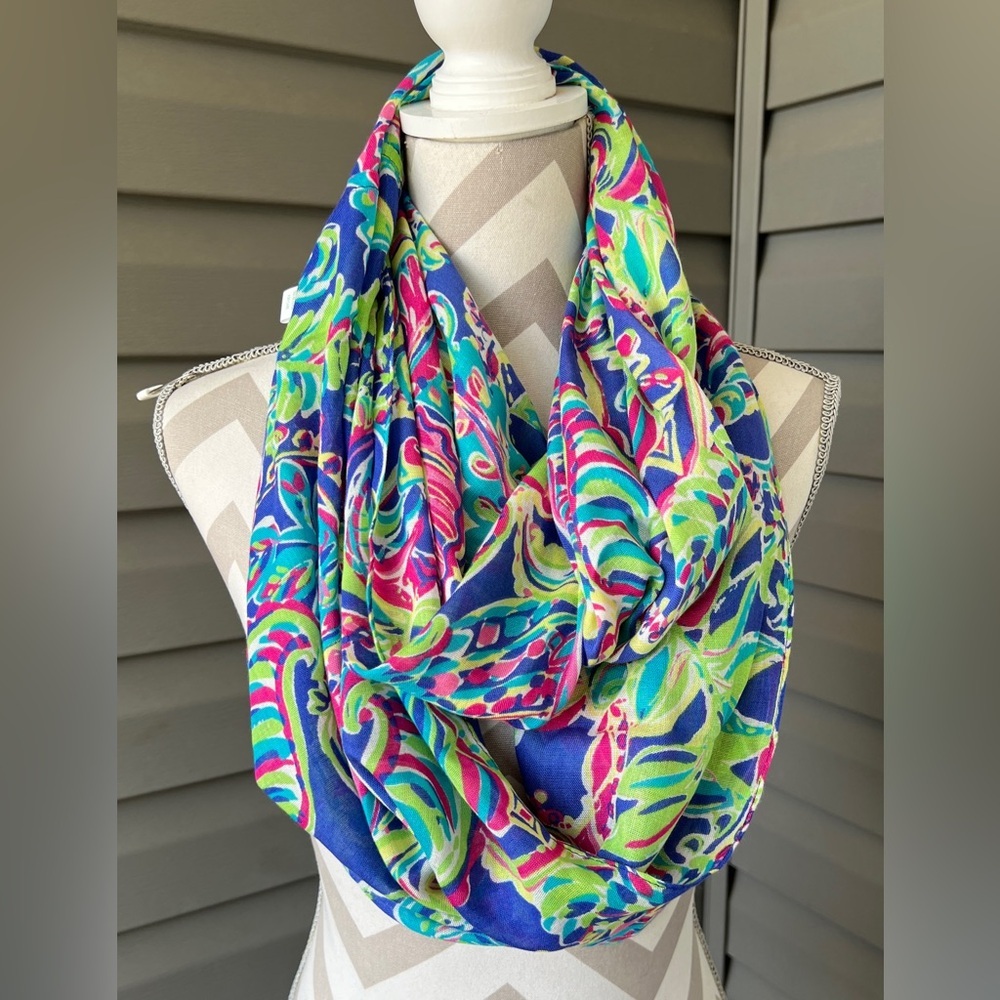 Lily Pulitzer Colorful Floral Infinity Scarf Sz 28”36”